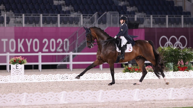 Virginia Yarur terminó décima y quedó fuera de la final en la doma individual de Tokio 2020