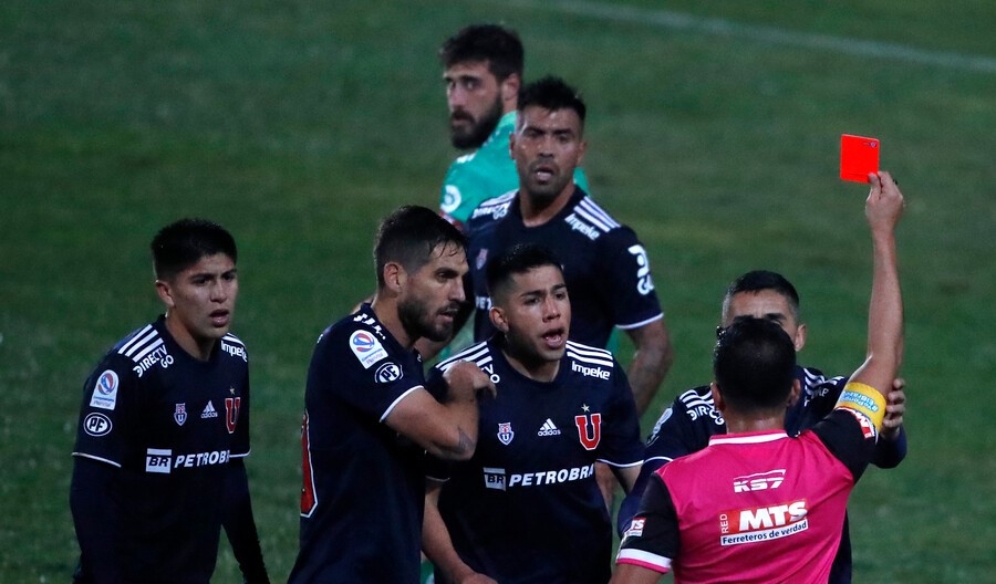 La criticada reacción de Fernando de Paul que le valió ser expulsado ante Curicó