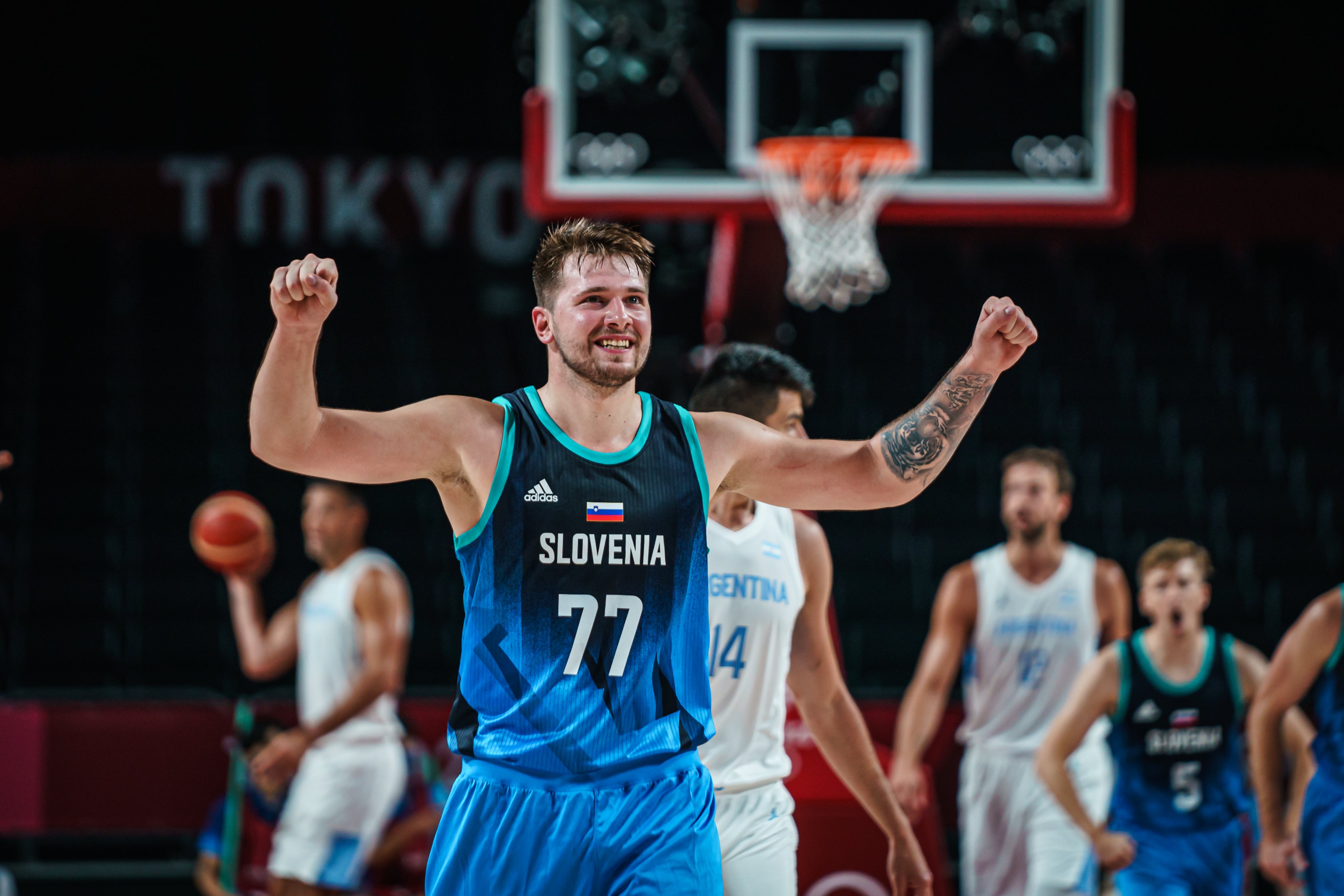 Eslovenia contó con un enorme Luka Doncic para tumbar a Argentina en el baloncesto de Tokio 2020
