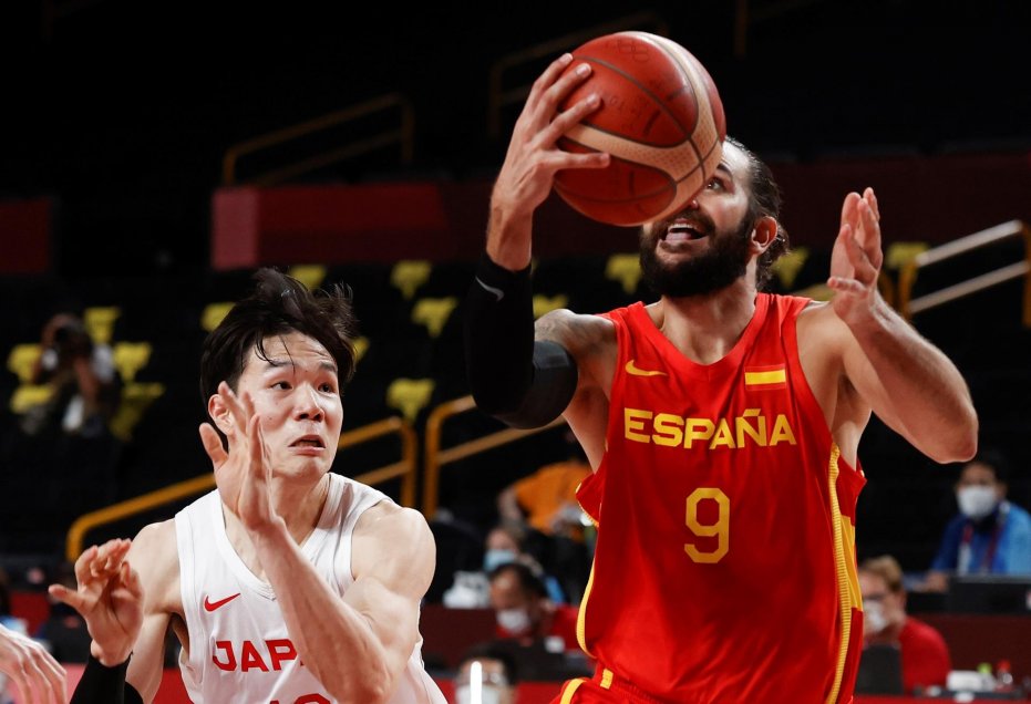 España contó con la inspiración de Ricky Rubio para vencer a Japón en el baloncesto olímpico