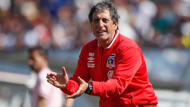 Mario Salas asomó como opción para reemplazar a Martín Palermo en la banca de Curicó Unido