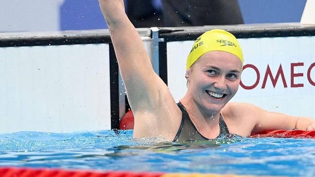 Ariarne Titmus ganó medalla de oro en los 200 metros libres y logró récord olímpico en Tokio