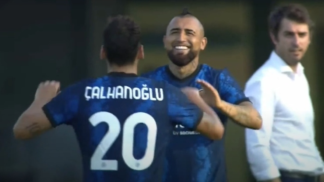 Arturo Vidal sumó minutos en abultado triunfo de Inter ante Crotone