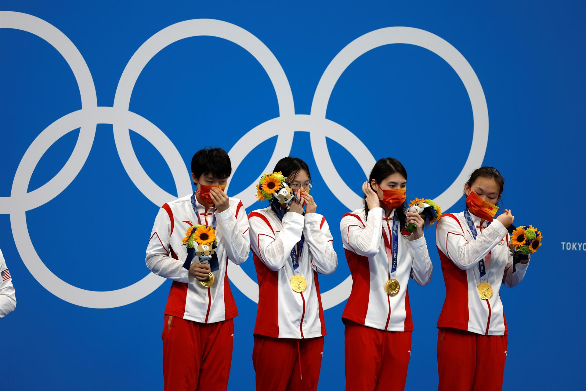China ganó el oro en el relevo 4×200 femenino con nuevo récord mundial