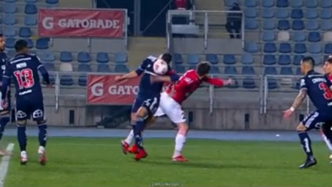 ¿Fue penal? El polémico cobro que le costó un empate a Universidad de Chile contra Ñublense