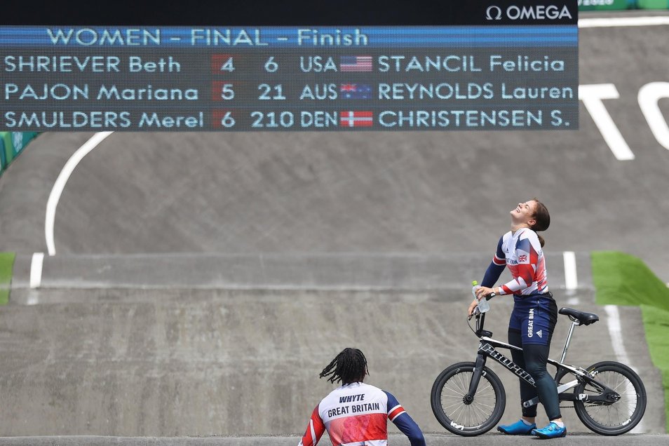 La emoción de la británica Bethany Shriever al ganar la final del ciclismo BMX de Tokio 2020