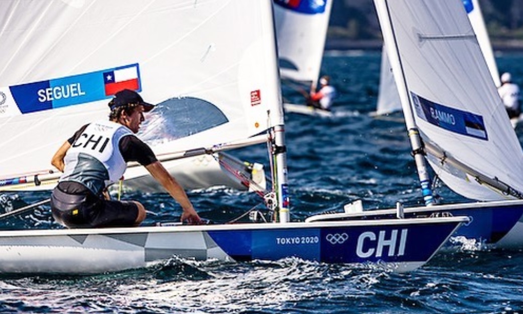Clemente Seguel se despidió de Tokio 2020 con opaca actuación en la última regata de la vela láser