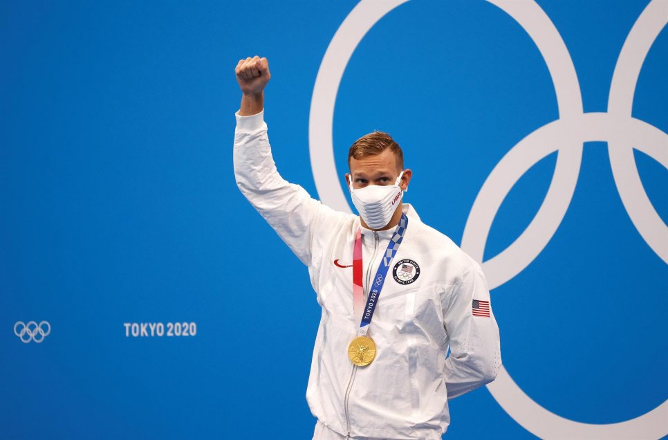 Caeleb Dressel sumó su tercer oro al imponerse con récord del mundo en los 100 metros mariposa