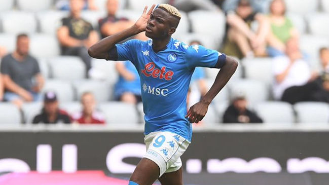 Victor Osimhen lideró sólido triunfo de Napoli sobre Bayern Munich en partido de pretemporada