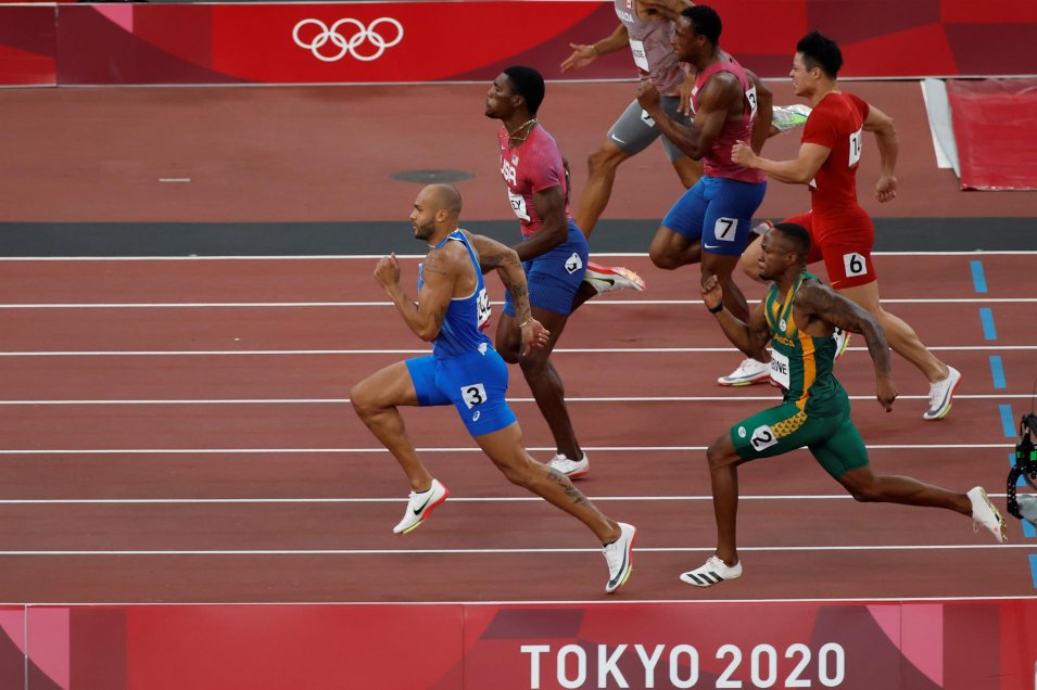 Lamont Jacobs cerró una velada gloriosa para Italia en el atletismo con el triunfo en los 100 metros