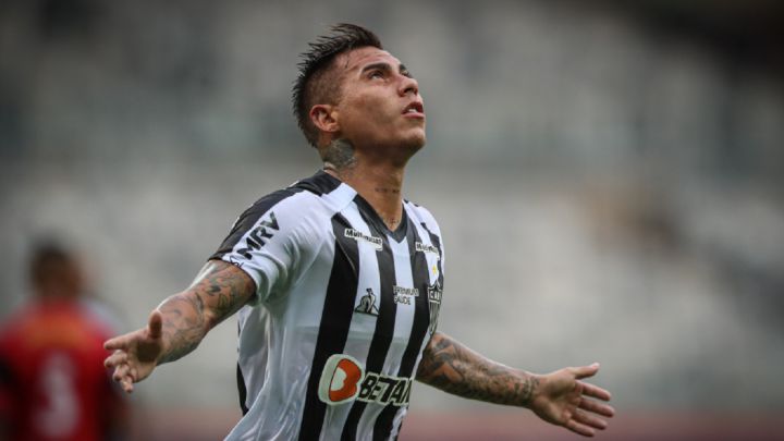 ¡Sangre fría! Eduardo Vargas marcó en su regreso a las canchas tras superar otra vez el coronavirus