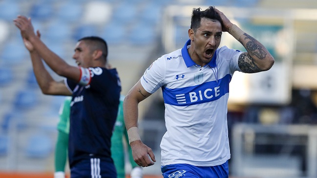 Fernando Zampedri marcó ante la U e igualó las acciones en el clásico universitario