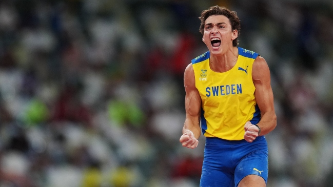 Armand Duplantis coronó su ciclo olímpico con el título de la garrocha en Tokio 2020