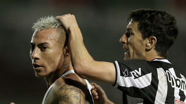 Eduardo Vargas marcó el gol de la clasificación de Atlético Mineiro ante Bahia en la Copa de Brasil