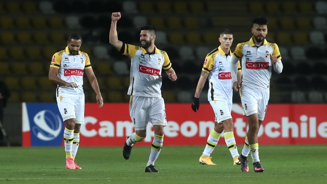 Coquimbo clasificó por primera vez a semifinales de la Copa Chile tras tumbar a Fernández Vial