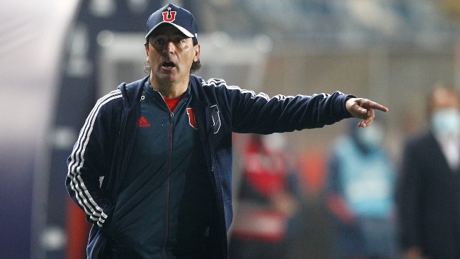 Esteban Valencia y su continuidad en la banca de la U: Cuando llegue Roggiero definirá mi situación