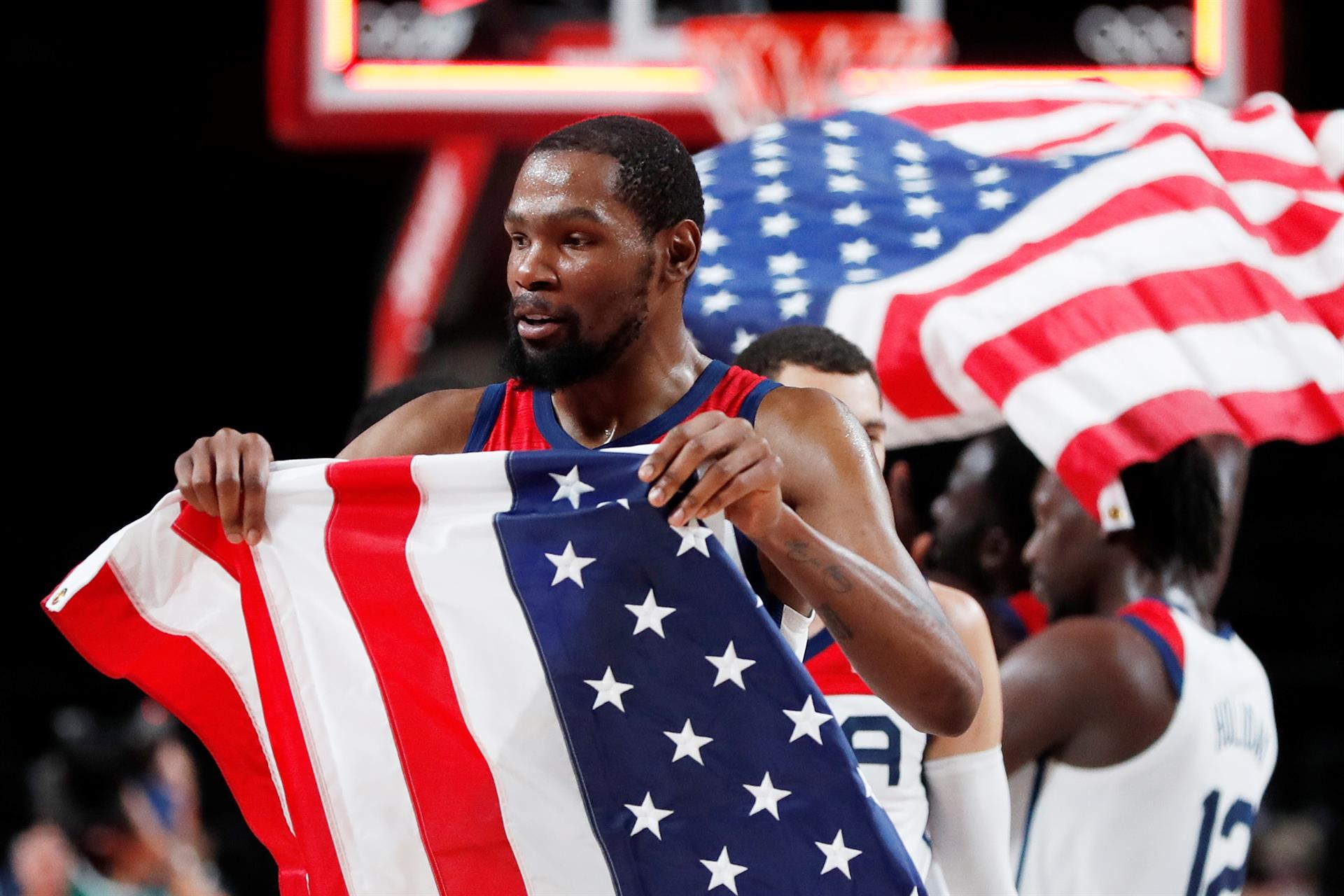 Kevin Durant: Peleamos en la NBA, pero nos convertimos en hermanos ante el mundo