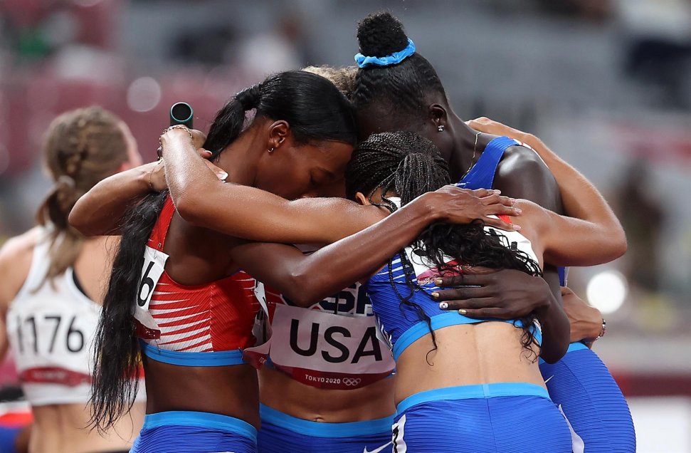 La extraordinaria presentación de Estados Unidos en los 4×400 femeninos en Tokio 2020