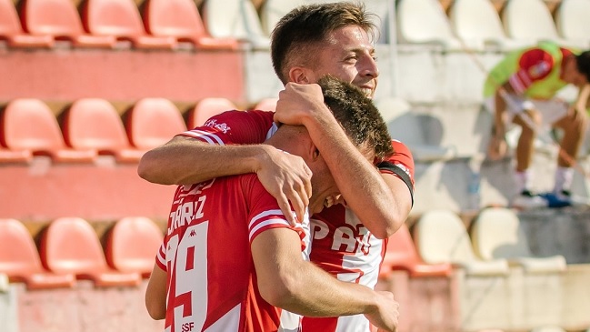 Unión de Santa Fe sorprendió con goleada en San Lorenzo en la liga argentina
