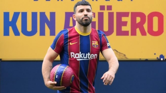 Todo mal para Barcelona: Sergio Agüero estará hasta noviembre fuera de las canchas
