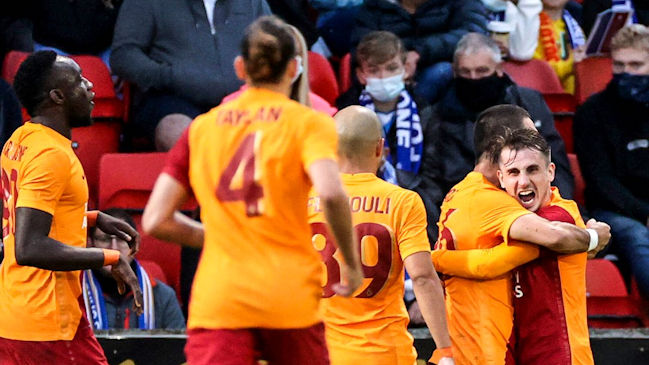 Galatasaray tumbó a St. Johnstone y avanzó a la última ronda clasificatoria de Europa League