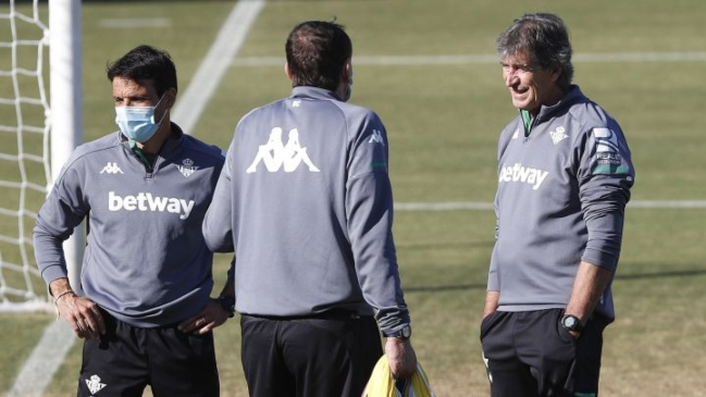 Manuel Pellegrini: Es lamentable lo de Messi, por la Liga, por Barcelona