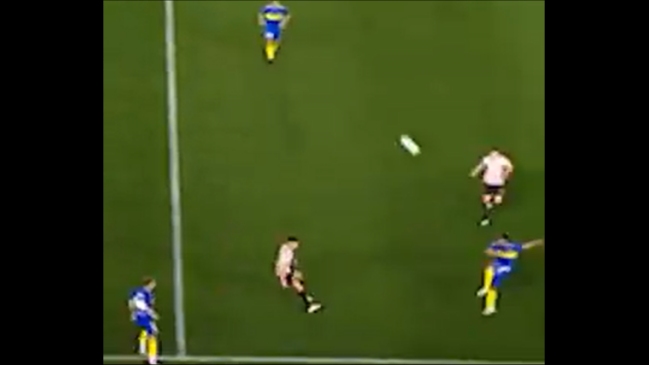 “Fútbol champagne”: La fea jugada de Boca Juniors que se hizo viral