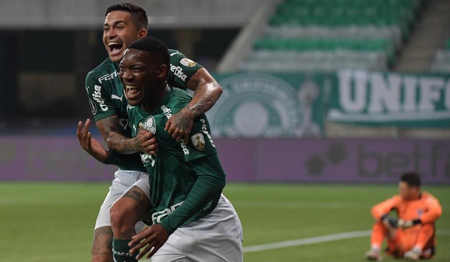 Palmeiras goleó a Sao Paulo y se transformó en el primer semifinalista de Copa Libertadores