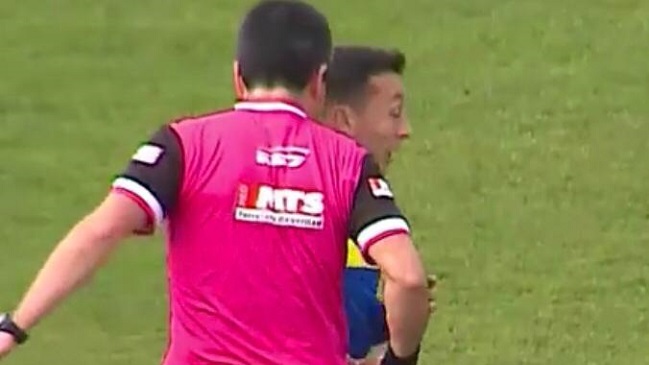 Comisión de Árbitros de la ANFP inició sumario por polémica del juez Claudio Aranda con Boris Sagredo