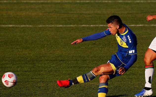 Felipe Flores se defendió de su expulsión ante San Luis: Nunca he insultado a un árbitro