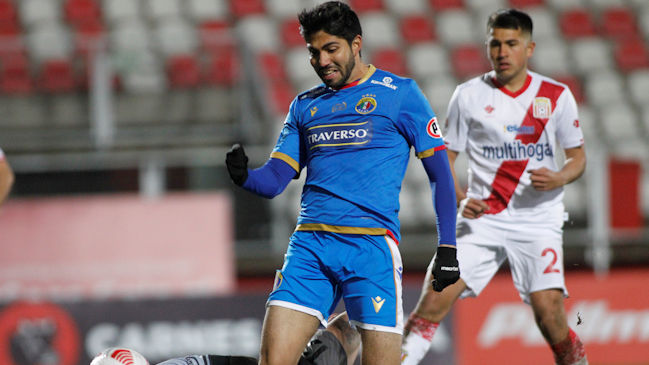 Curicó Unido y Audax Italiano protagonizaron encendido empate marcado por los penales