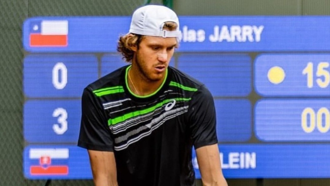 Nicolás Jarry juega la final del Challenger de Luedenscheid contra el alemán Daniel Altmaier