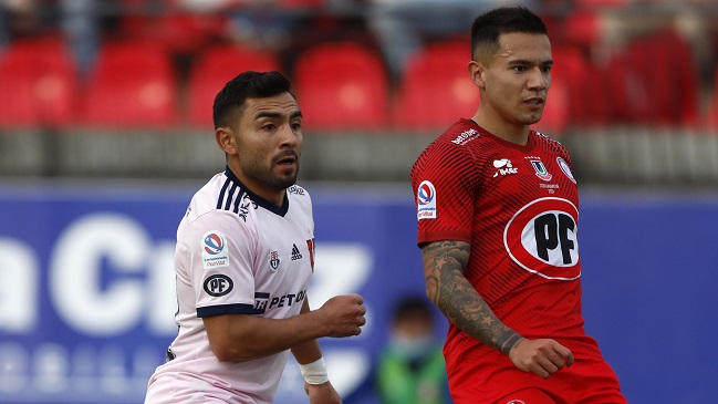Mario Sandoval anotó y adelantó a Universidad de Chile sobre Unión La Calera