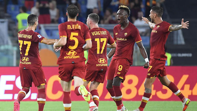 Jordan Veretout comandó con doblete el triunfo de AS Roma sobre la Fiorentina de Pulgar