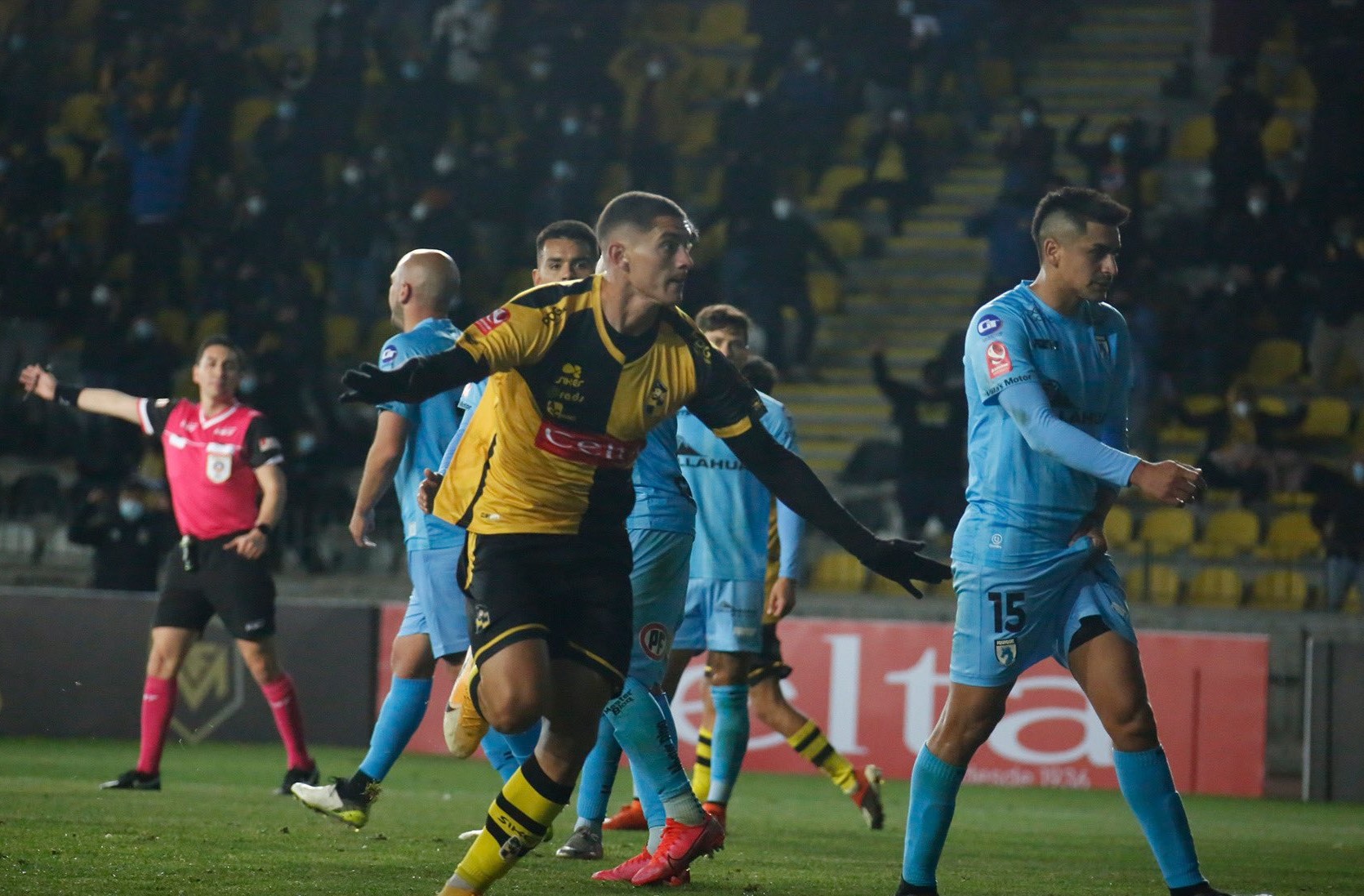 Coquimbo Unido derrotó a Deportes Iquique y tomó el liderato en el Campeonato del Ascenso