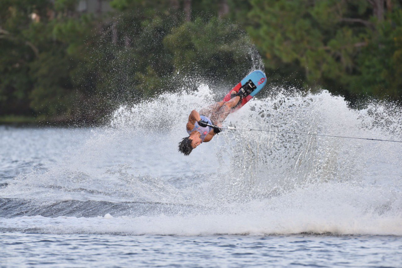 Chileno Martín Labra ganó medalla de oro en el Mundial Sub 17 de esquí náutico