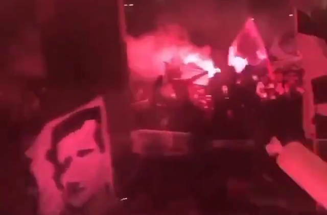 Hinchas de Colo Colo realizaron masivo “banderazo” previo al duelo con La Calera