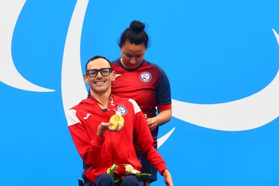 La emoción de Alberto Abarza al recibir su oro paralímpico en Tokio 2020
