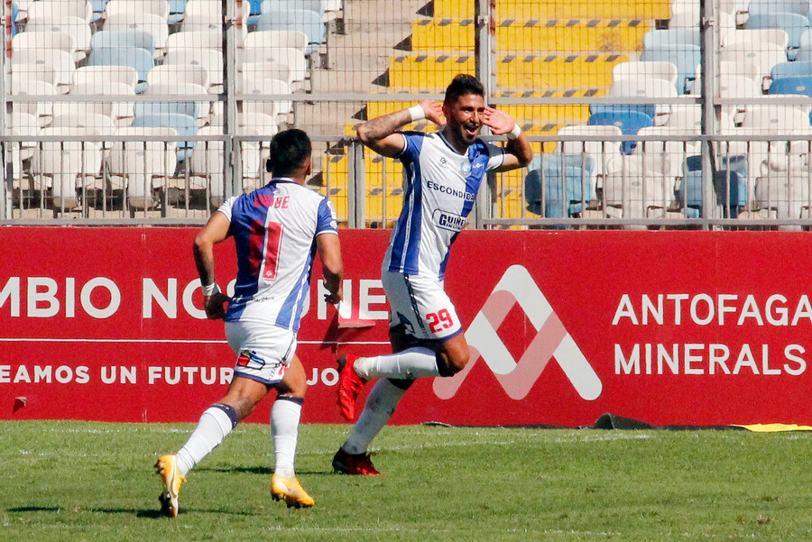 Deportes Antofagasta hundió a Palestino y se instaló en la parte alta del Campeonato Nacional