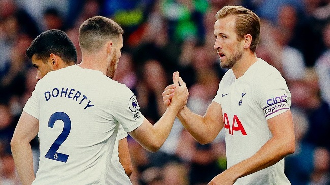 Tottenham festejó en Inglaterra y eliminó a Pacos de Ferreira de Juan Delgado en la Conference League