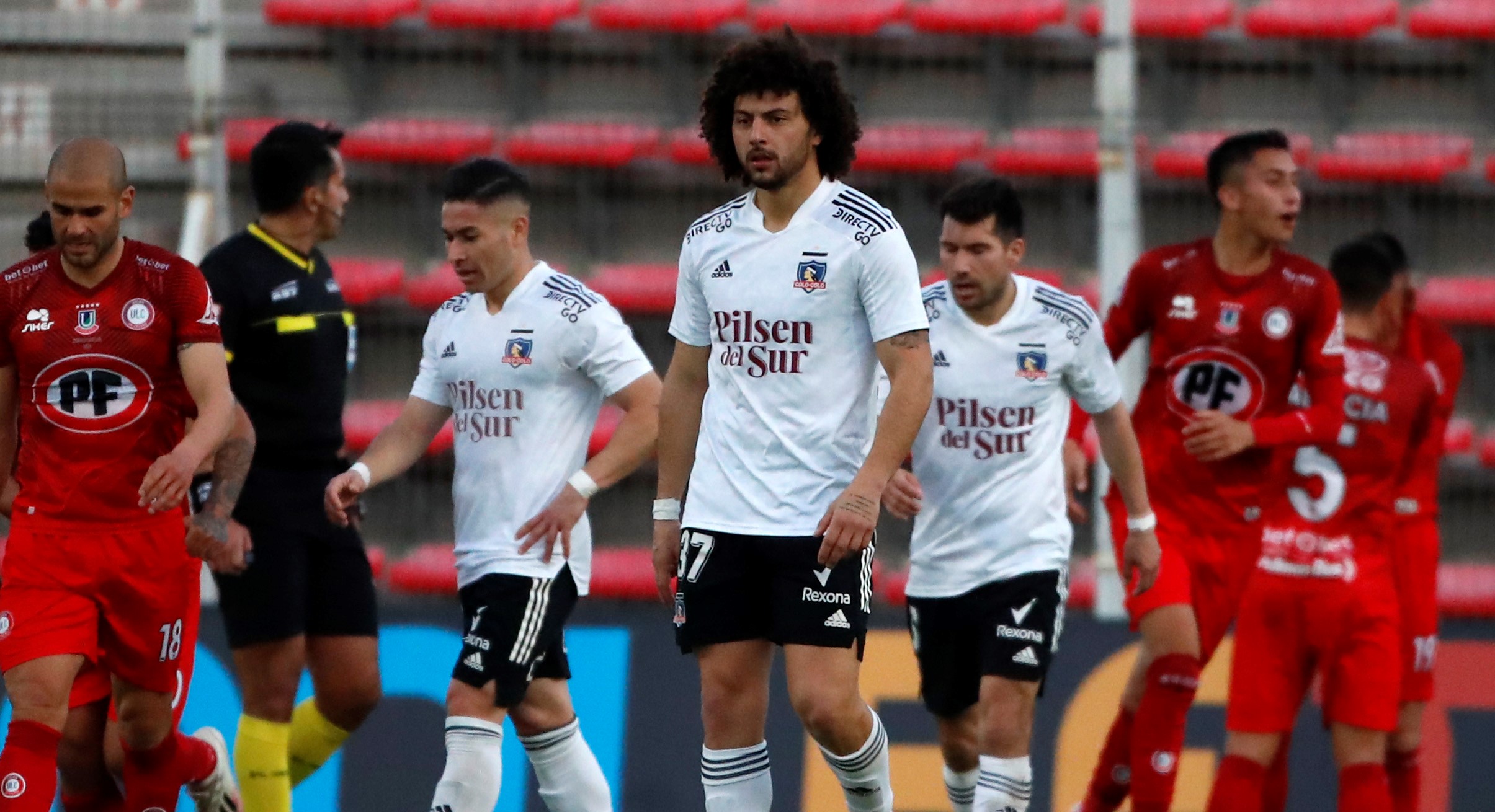 Resumen: Colo Colo mantuvo el liderato y le acechan La Calera y Audax Italiano