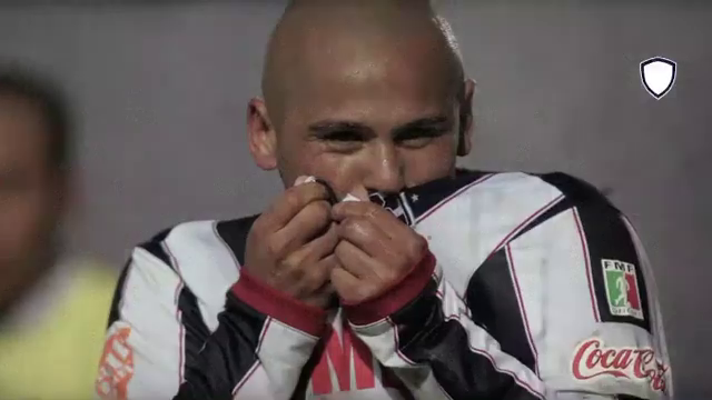 La bienvenida de Humberto Suazo a Raya2 Expansión, filial de Monterrey