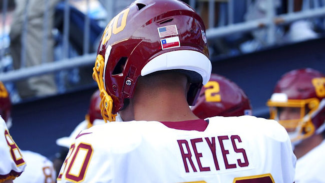 Sammis Reyes pasó el corte y entró al plantel oficial de Washington Football Team
