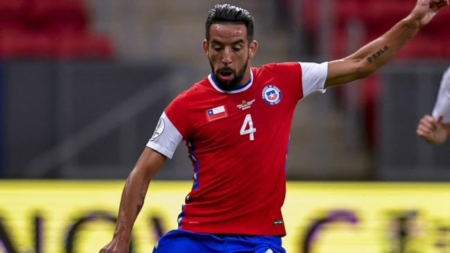 Mauricio Isla ante duelo con Brasil: Nos toca enfrentar al mejor equipo de Sudamérica