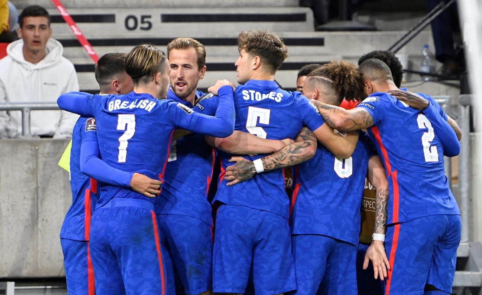 Clasificatorias: Kane y Sterling lideraron la goleada de una invicta Inglaterra sobre Hungría