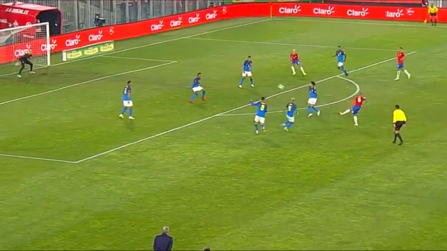 Weverton evitó la conquista de Arturo Vidal con otra notable tapada