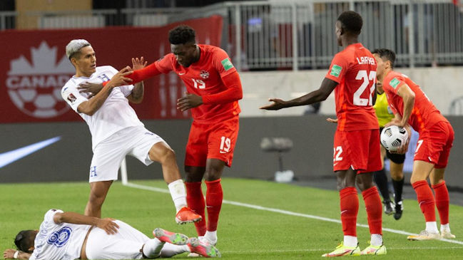 Canadá y Honduras sacaron chispas en empate por las Clasificatorias de la Concacaf