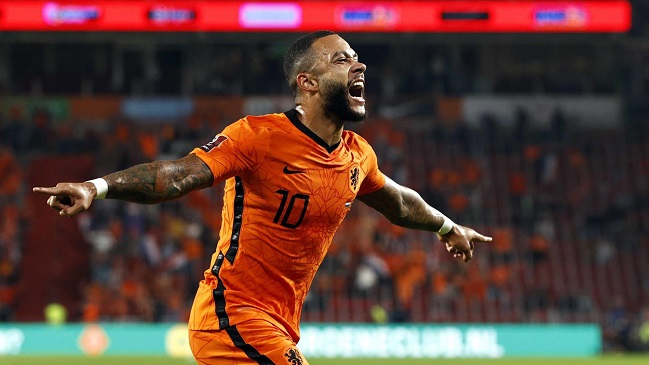 Memphis Depay lideró con doblete la goleada de Países Bajos sobre Montenegro en Clasificatorias