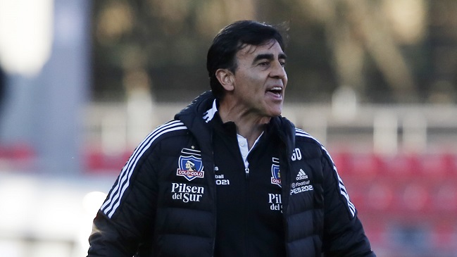 La enorme felicidad de Quinteros: Tuvimos momentos difíciles desde que llegamos y hoy festejamos un título