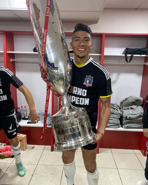 El festejo íntimo de los jugadores de Colo Colo tras conquistar la Copa Chile 2021